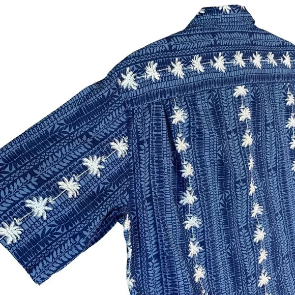 Pacific Legend Hawaiian Short Sleeve Button Down Shirt XL Blue White Palm Trees - Picture 8 of 16